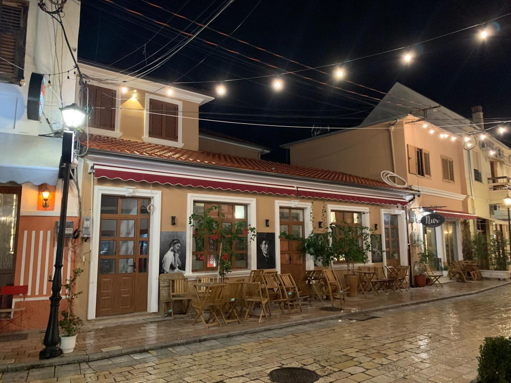 City Nest Shkoder Exterior photo